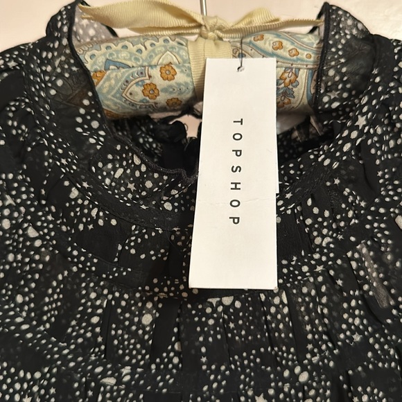 New Topshop BLACK YOKE LONG SLEEVE RUCHED MINI Dress Size 10 - Picture 9 of 10